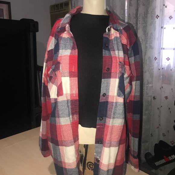 Flannel - Picture 2 of 5
